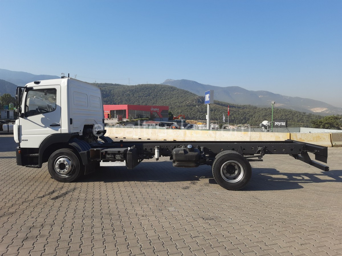 2021 Mercedes Atego 1518 Manuel AC