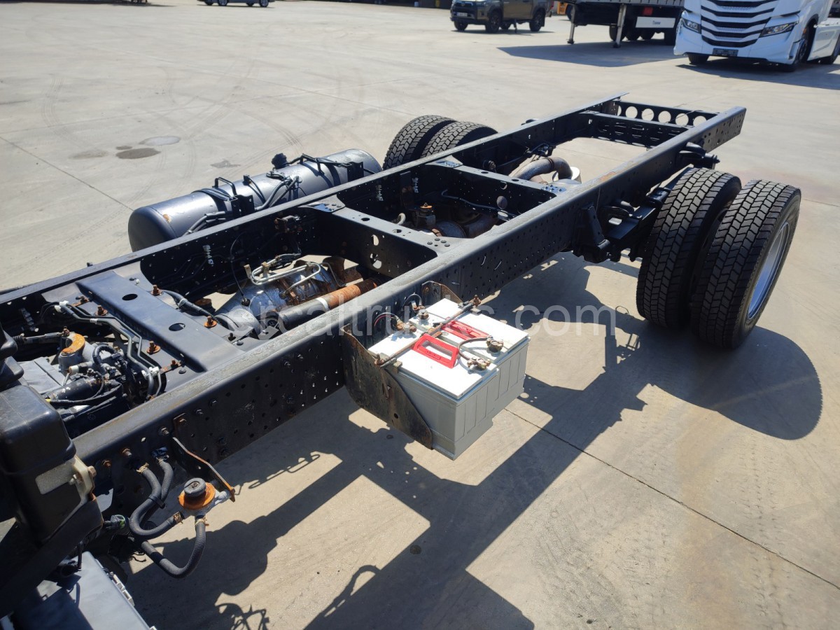 2012 Model Isuzu Npr 8 - Şasi - 6 Teker