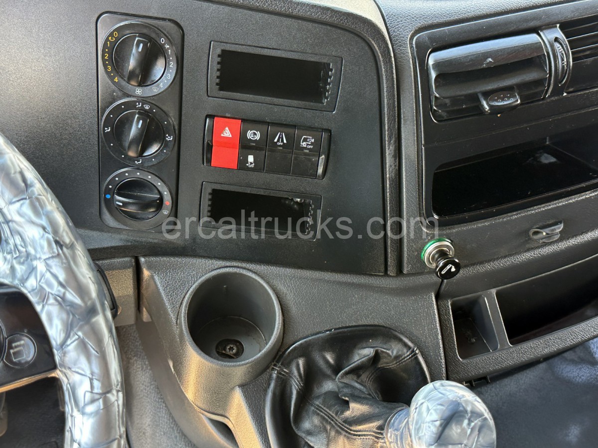 2018 Mercedes Atego 1518  Manuel  Frigo Kasa