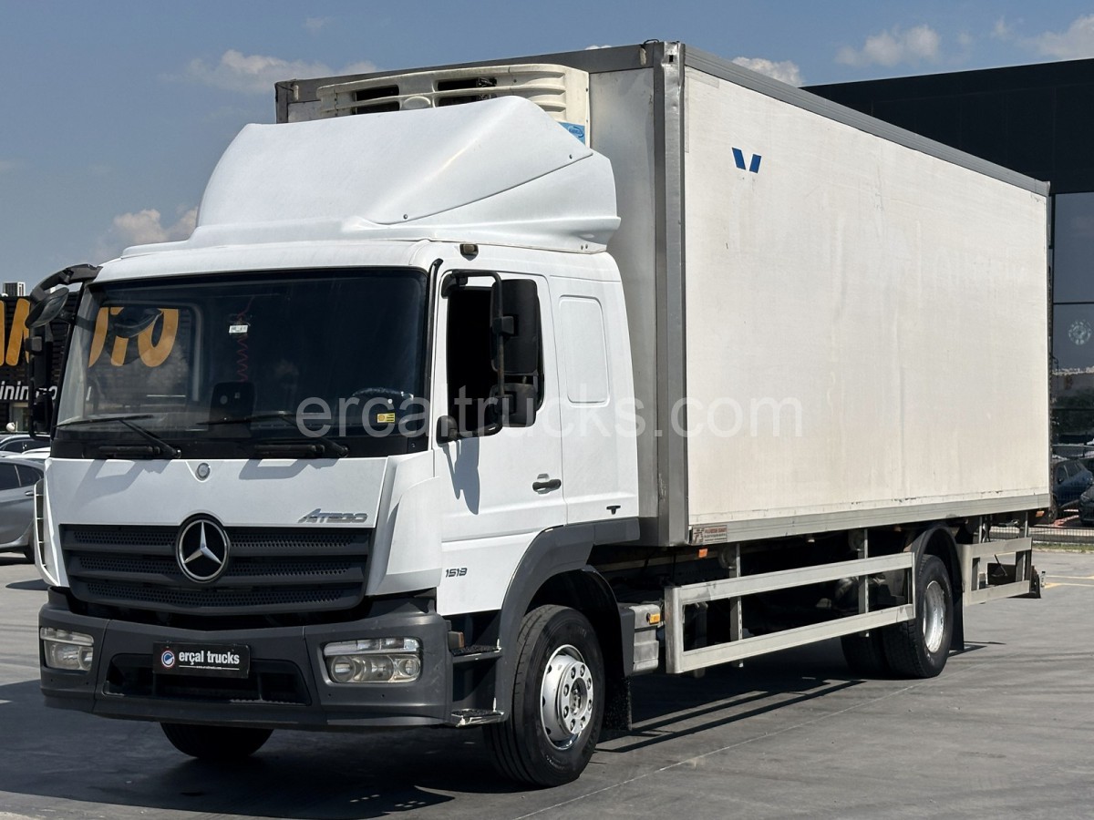 2018 Mercedes Atego 1518  Manuel  Frigo Kasa